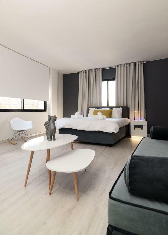 Plaka Heart Apartment Athens Ngoại thất bức ảnh