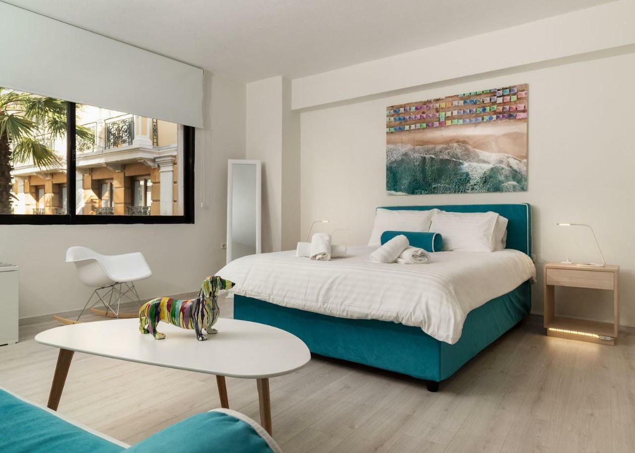 Plaka Heart Apartment Athens Ngoại thất bức ảnh